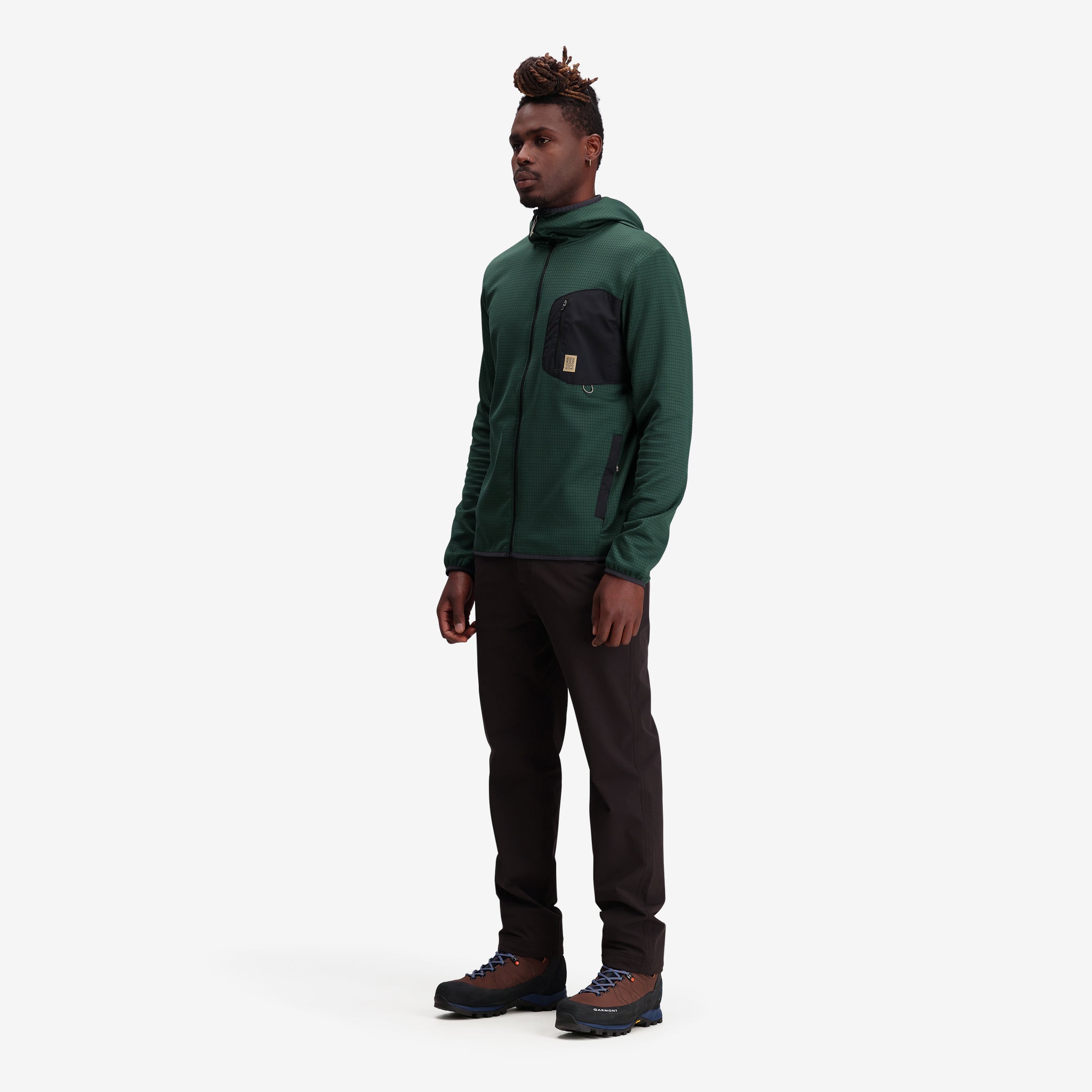 General shot of Global Midlayer Hoodie M in "Forest"